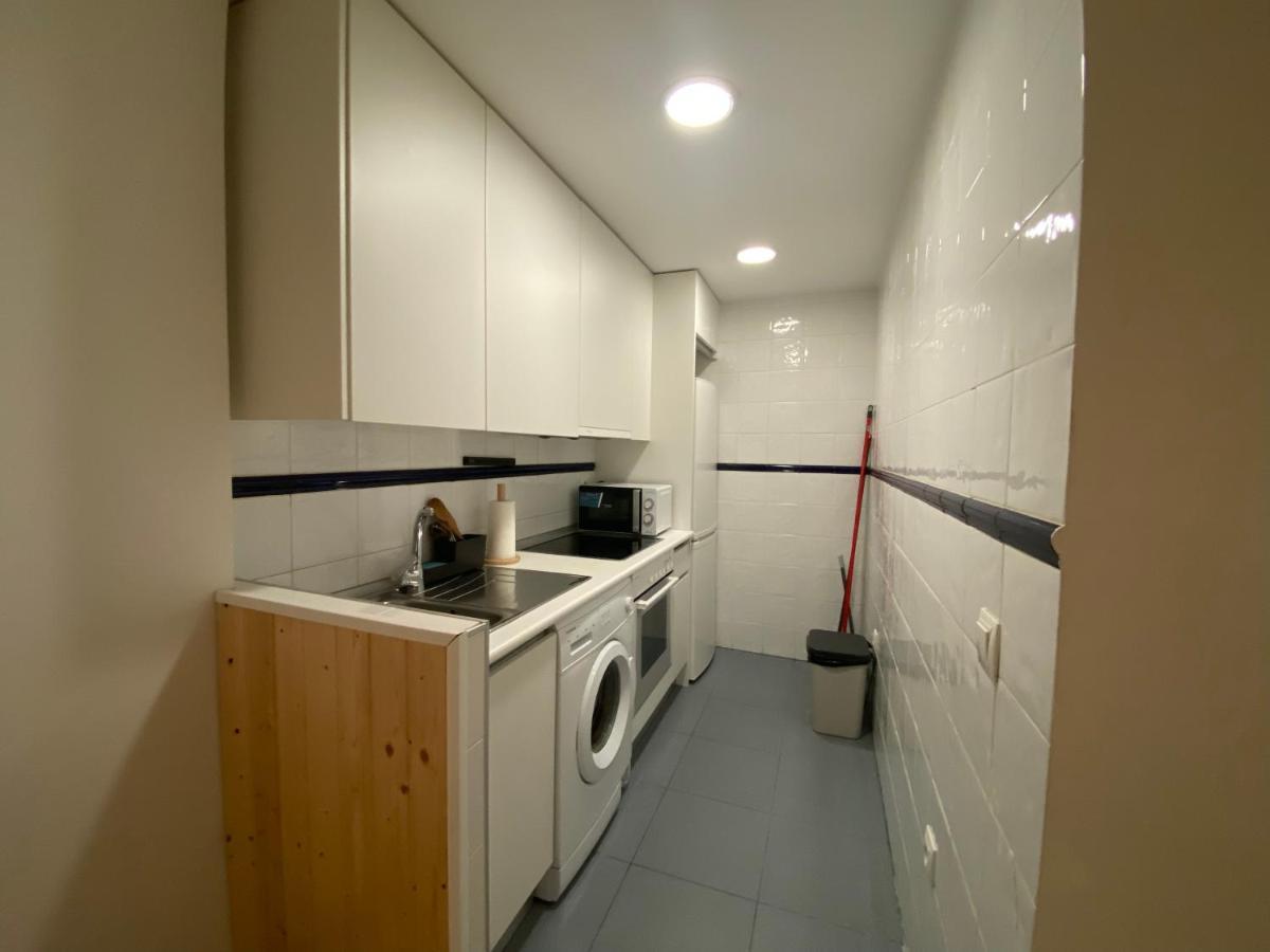 Centrico Apartamento En Embajadores Apartment Madrid Luaran gambar